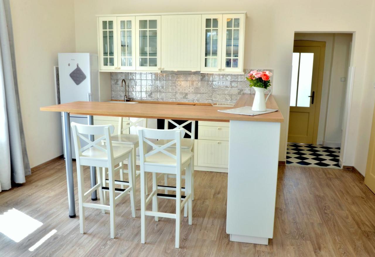 Apartmany Vila Manicka Kacov Экстерьер фото